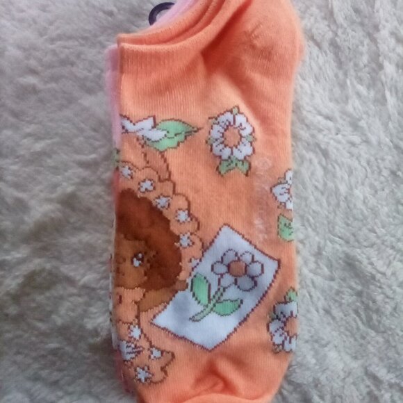 🎉5-Pair Strawberry Shortcake Novelty Socks 9-11🎉 - Picture 2 of 4